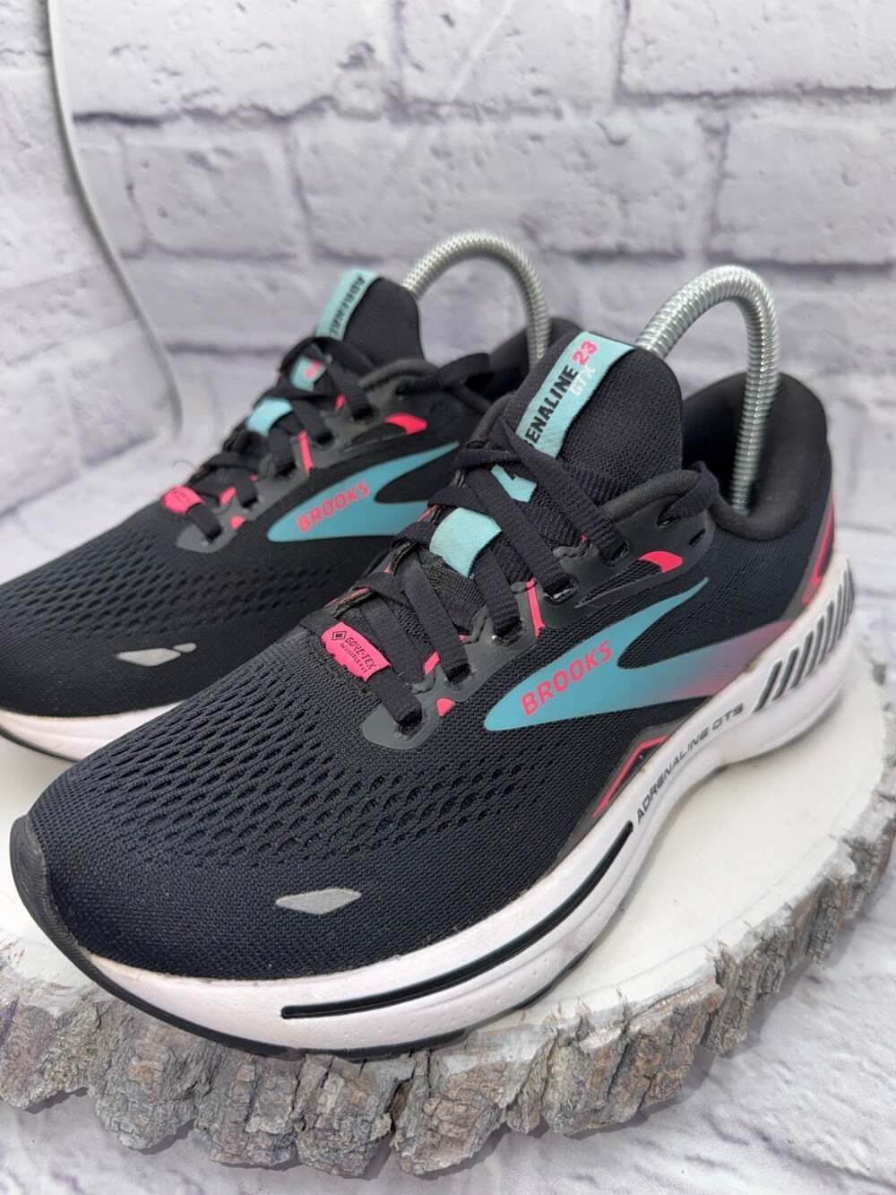 Brooks Adrenaline GTS 23 GTX Womens 7.5 Black Pink Blue Waterproof Running Shoes